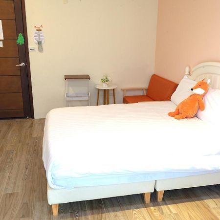 Rainbow Field House Apartamento Jiji Exterior foto